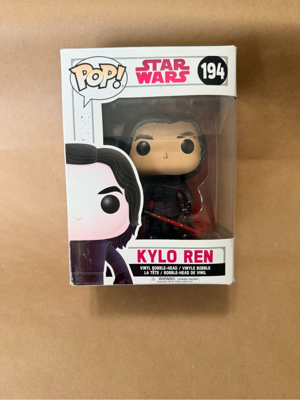 Funko Pop! Kylo Ren - Black & Red Vinyl Figure (Star Wars 194)